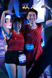 BIB: 3612, 222, 928
                            <button type="button" onclick="openModal(26224974)" class="btn btn-primary btn-sm float-right btn-popup" data-toggle="modal" data-target=".modal-high-quality">
                        <i class="fas fa-shopping-cart"></i> Add to Cart
                    </button>
                                            <button type="button" onclick="isThisMe(26224974, true)" class="btn btn-success btn-sm float-right btn-popup btn-isme hidden" data-toggle="tooltip" data-placement="bottom" title="นี่คือรูปของคุณใช่ไหม คลิกที่นี่เพื่อเอาเข้าอัลบั้ม">
                        <i class="fas fa-plus"></i> Add to album
                    </button>
                    <button type="button" onclick="isThisMe(26224974, false)" class="btn btn-warning btn-sm float-right btn-popup btn-isnotme hidden">
                        <i class="fas fa-ban"></i> Remove from album
                    </button>